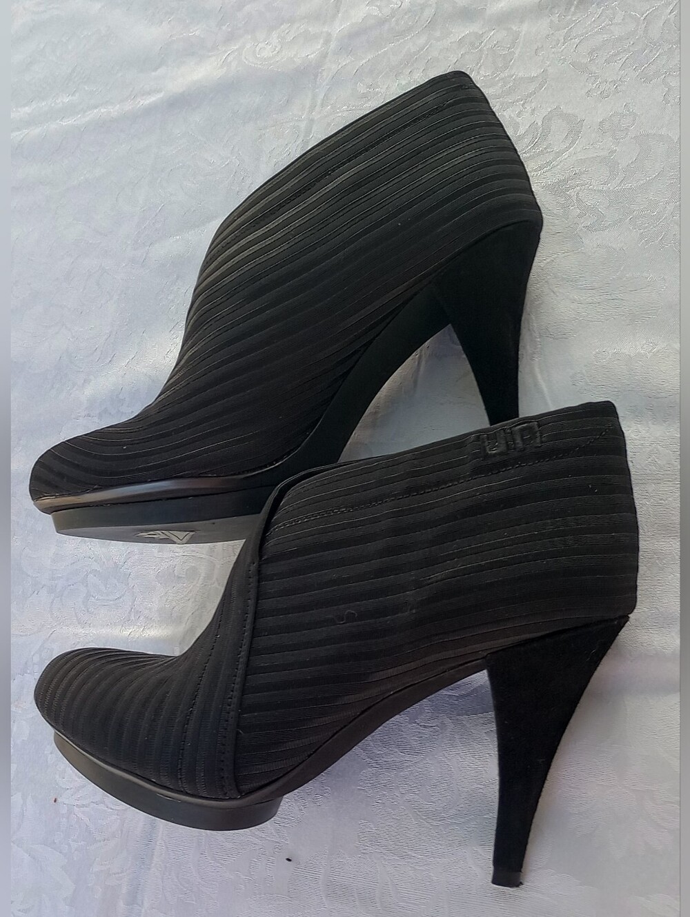 Unite Nude "Fold" Platform High Heel Booties-Black